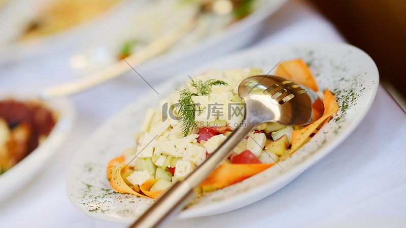 微辣火锅底料：如何挑选出既健康又美味的佳品**